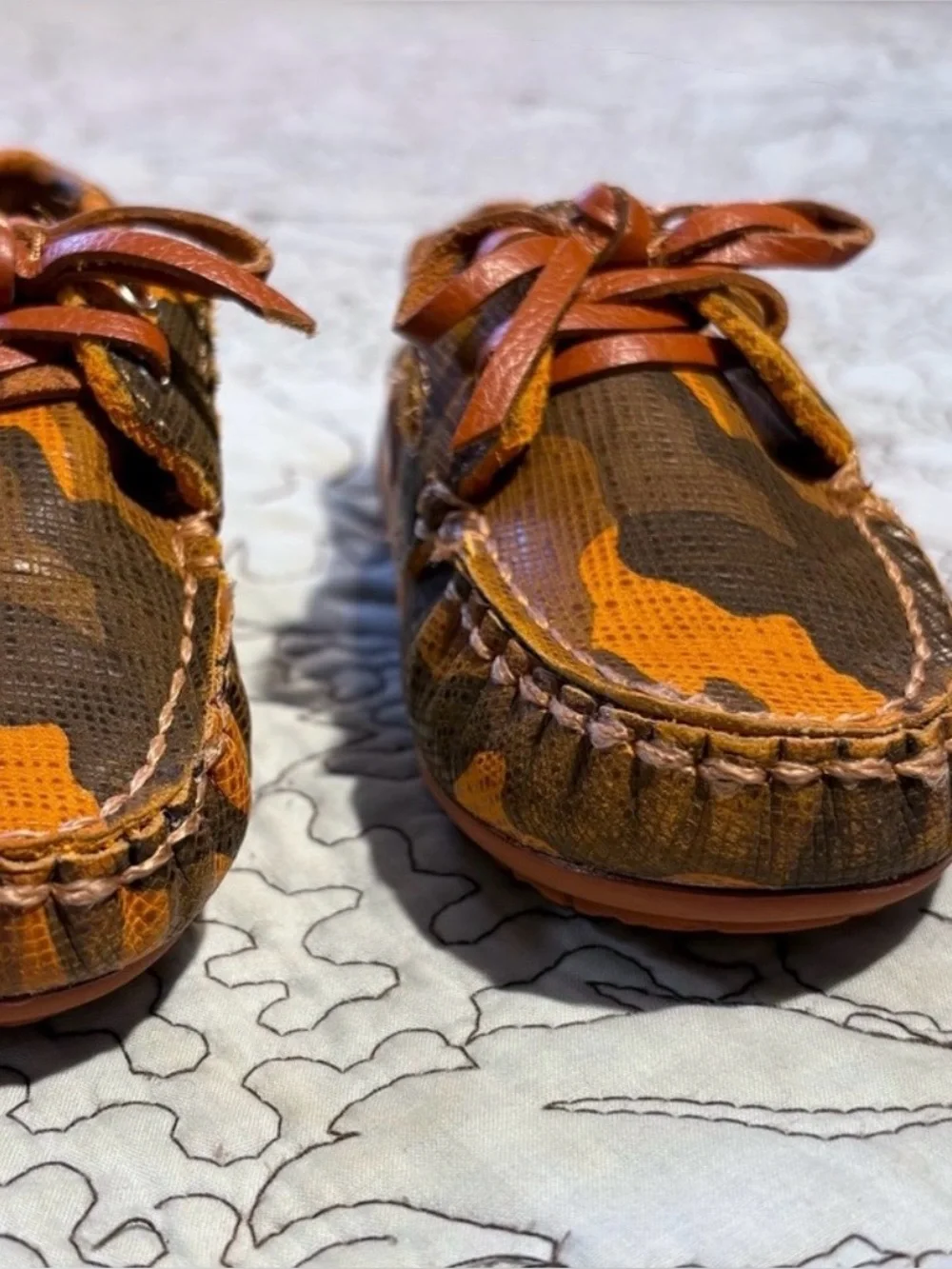 Venettini 55 Scott Boys Camo Leather Moccasin Loafers Euro 24- US 7.5/8 💛
